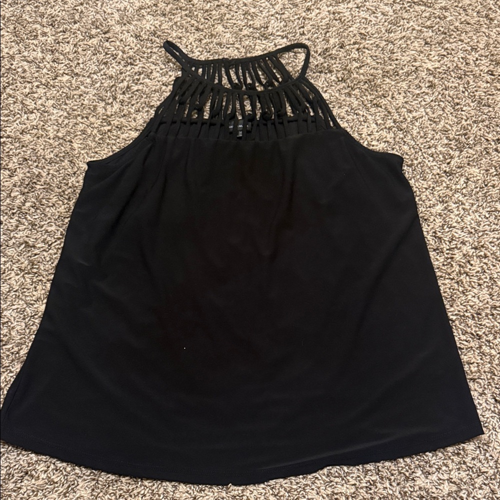 Buckle Ivory Floral Sleeveless Top